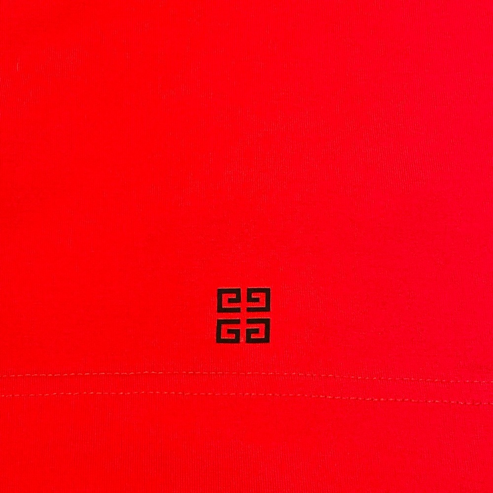 New With Tags, Men’s Givenchy XL T-Shirt - Picture 7 of 7